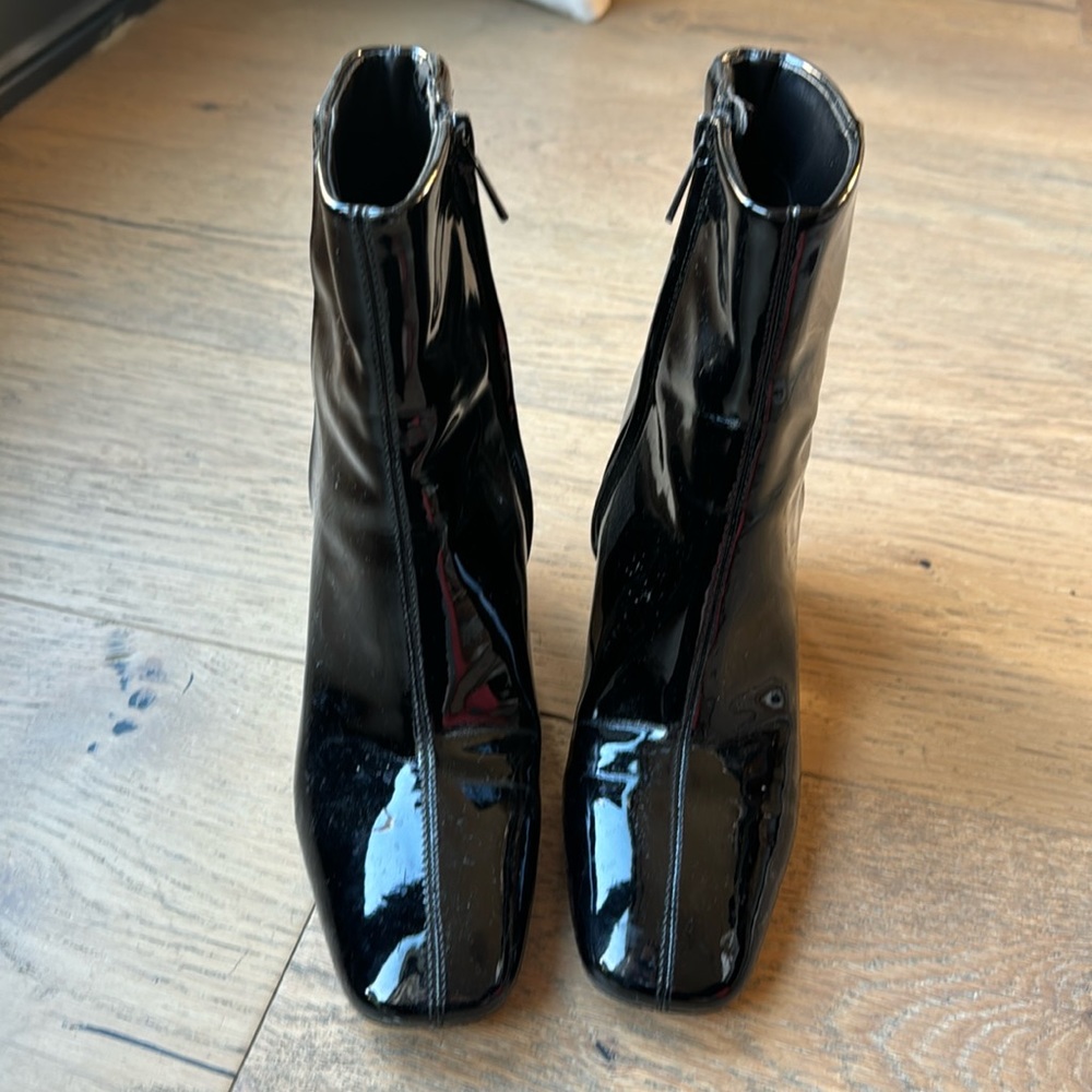 Sam Edelman Black Patent Booties - Sz 6.5